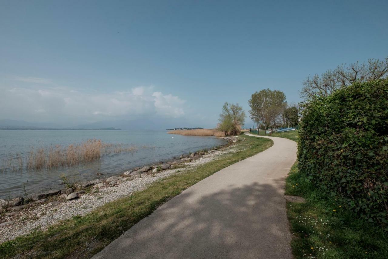 Residence Holiday Sirmione B8 Extérieur photo